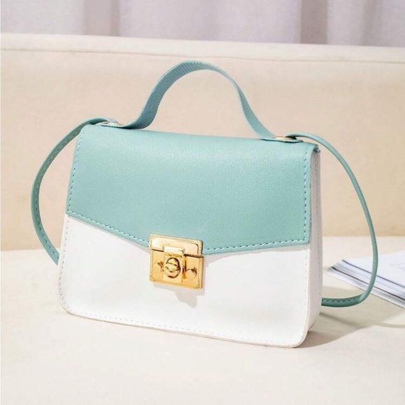 ⚠️Clearance Blue And White Color Block Crossbody Bag - Picture 2 of 5